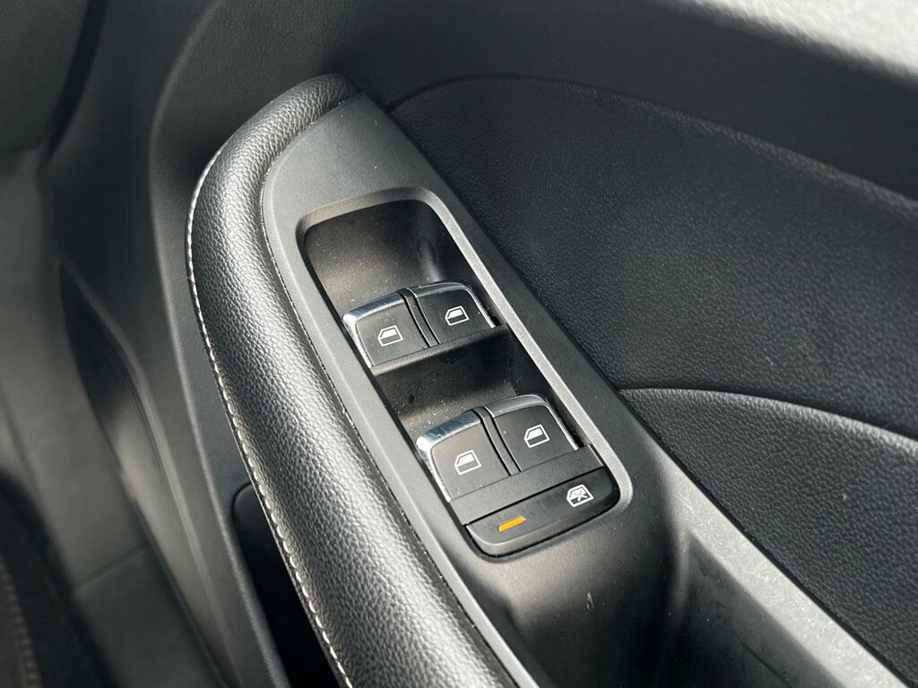 MG MG5 2021 71 61.1Kwh #25