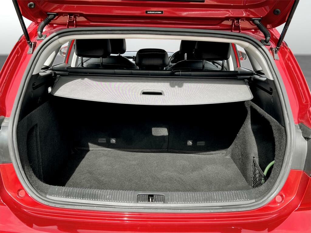 MG MG5 2021 71 61.1Kwh #18