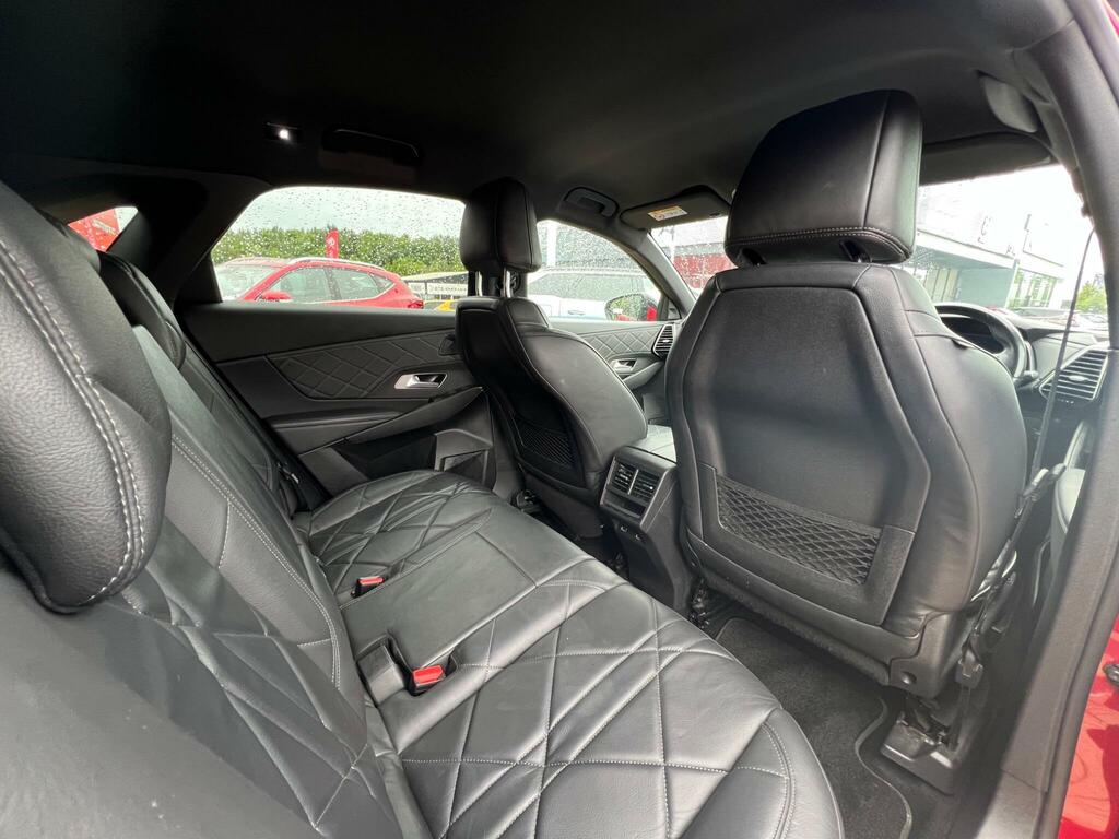 DS DS 7 Crossback Prestige Red #36