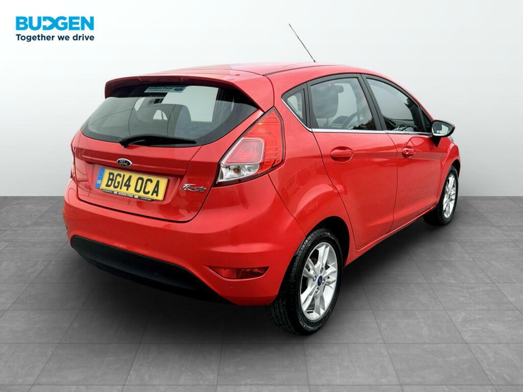 Ford Fiesta 1.25 Zetec Euro 5 Red #4