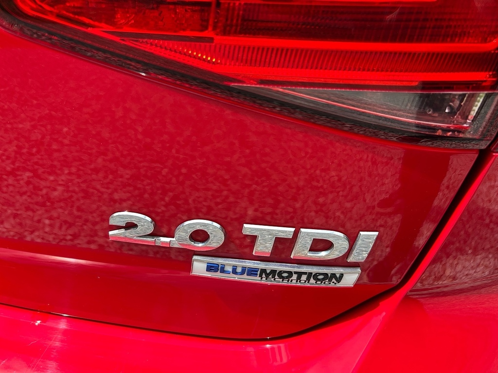 Volkswagen Golf Tdi Bluemotion Tech Gt Edition SC16XBF Red #6