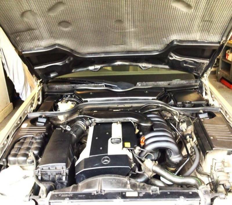 Mercedes-Benz SL Class 500 5.0 U963 Blue #9