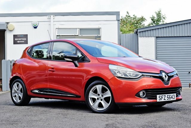 Renault Clio 1.2 16V Dynamique Medianav Hatchback Ma Red #3