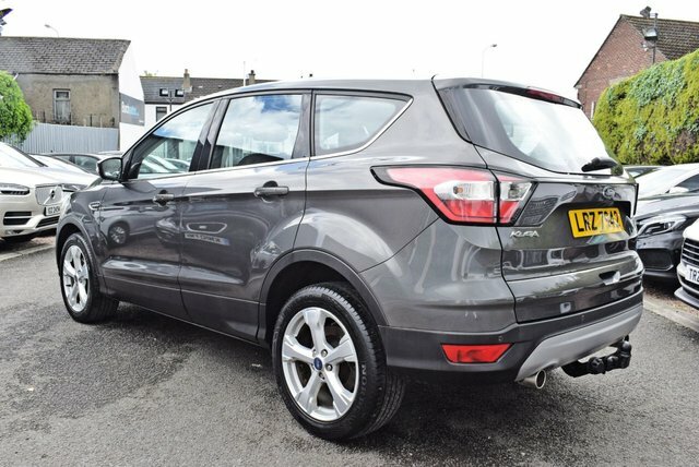 Ford Kuga 2.0 Tdci Titanium Suv Euro 6 S LRZ7942 Grey #6