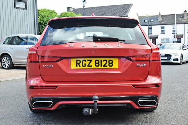 Volvo V60 2.0 D4 R-design Estate Euro 6 S S Red #5