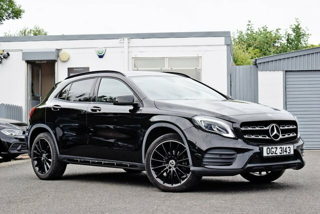 Mercedes-Benz GLA Class 1.6 Gla200 Amg Line Edition Suv 7G-dct Black #2