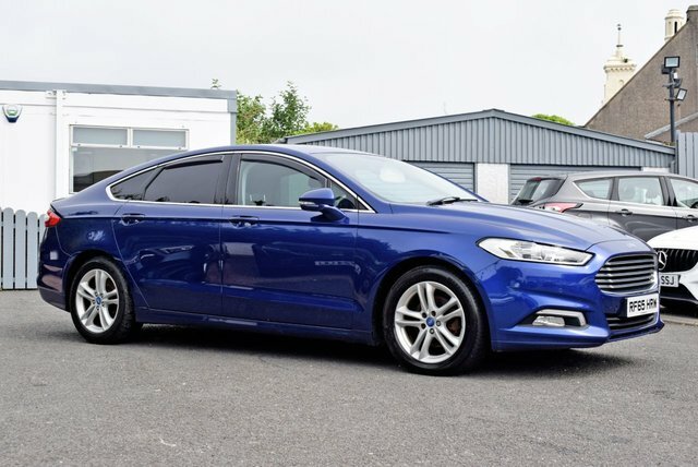 Ford Mondeo 2.0 Tdci Zetec Hatchback Euro 6 Blue #2