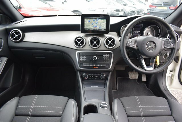 Mercedes-Benz CLA Class Sport Black #16
