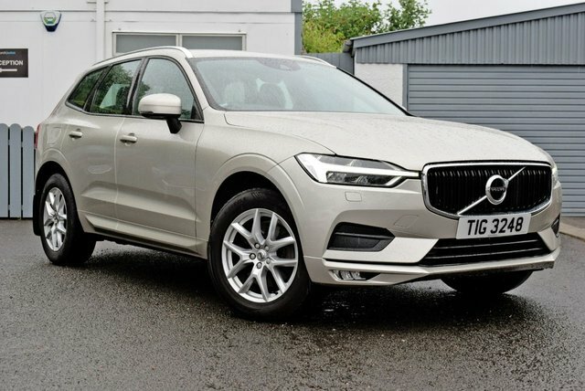 Volvo XC60 2.0 D4 Momentum Pro Suv Awd Euro 6 Gold