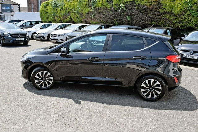 Ford Fiesta 1.1 Trend White #7