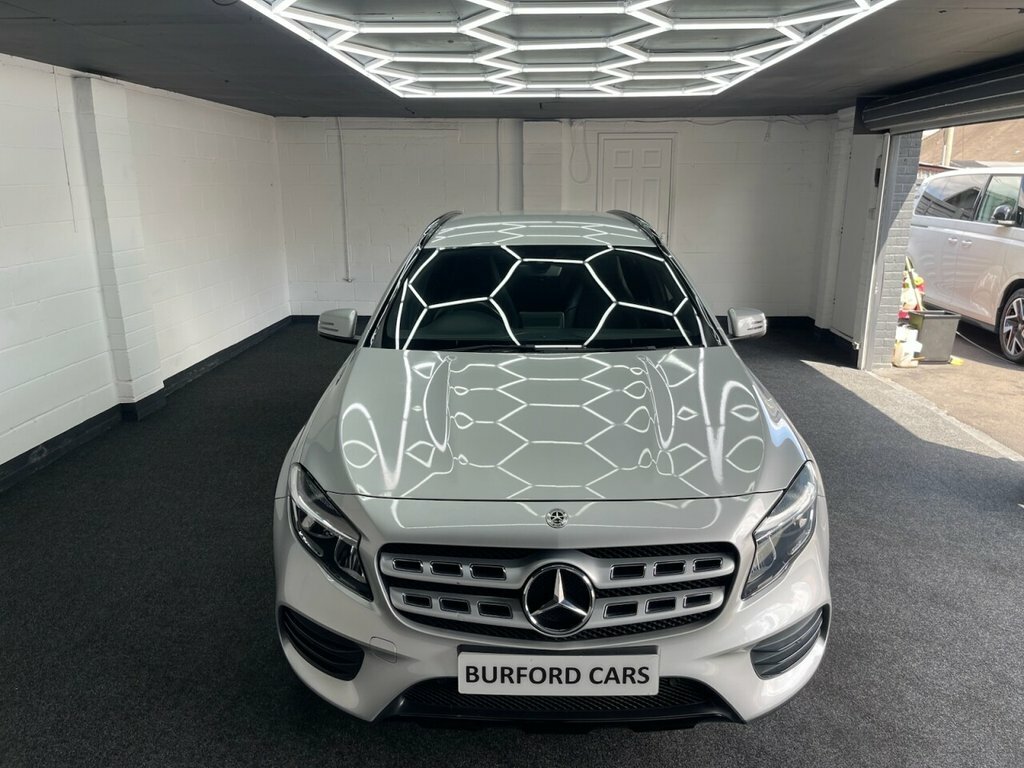 Mercedes-Benz GLA Class 2L Amg Line Silver #5