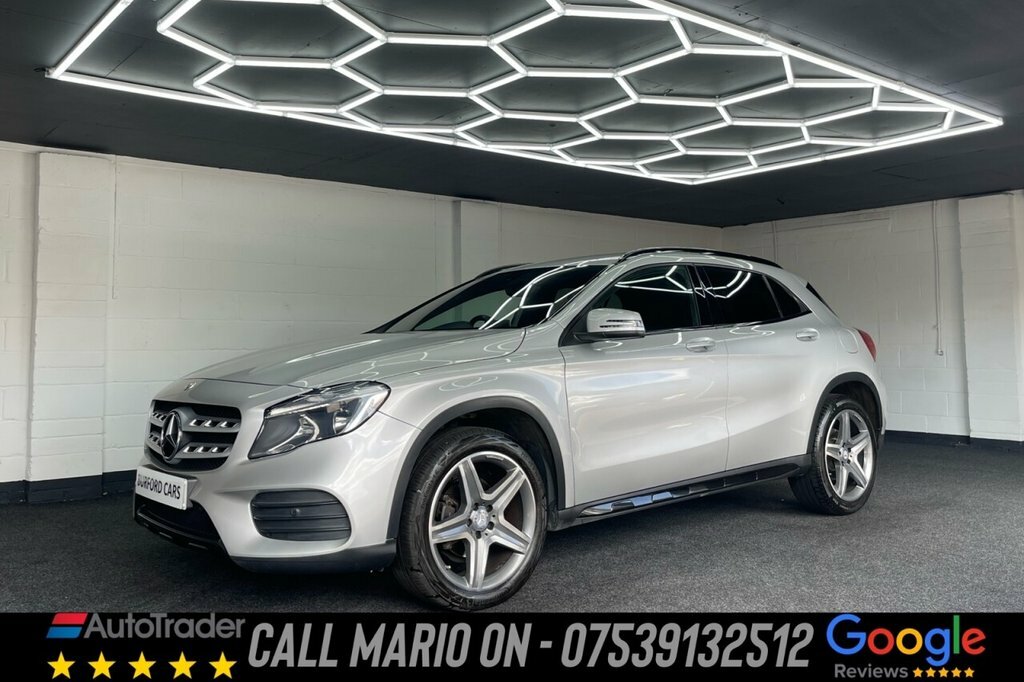 Mercedes-Benz GLA Class 2L Amg Line Silver