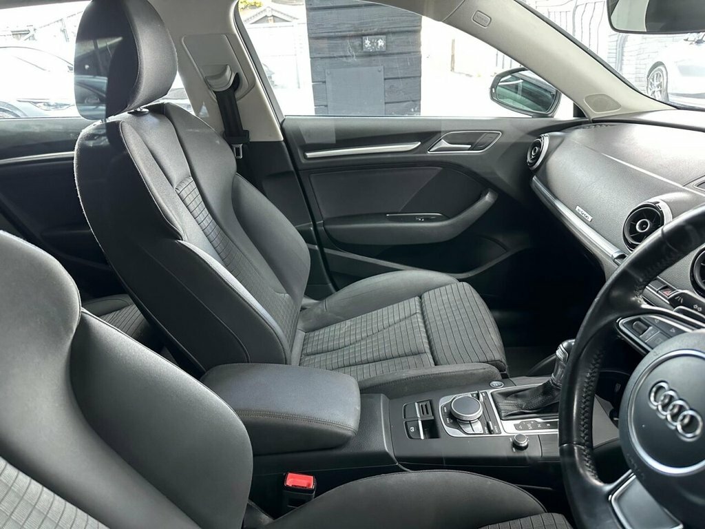Audi A3 Hatchback PL65OHB Silver #4