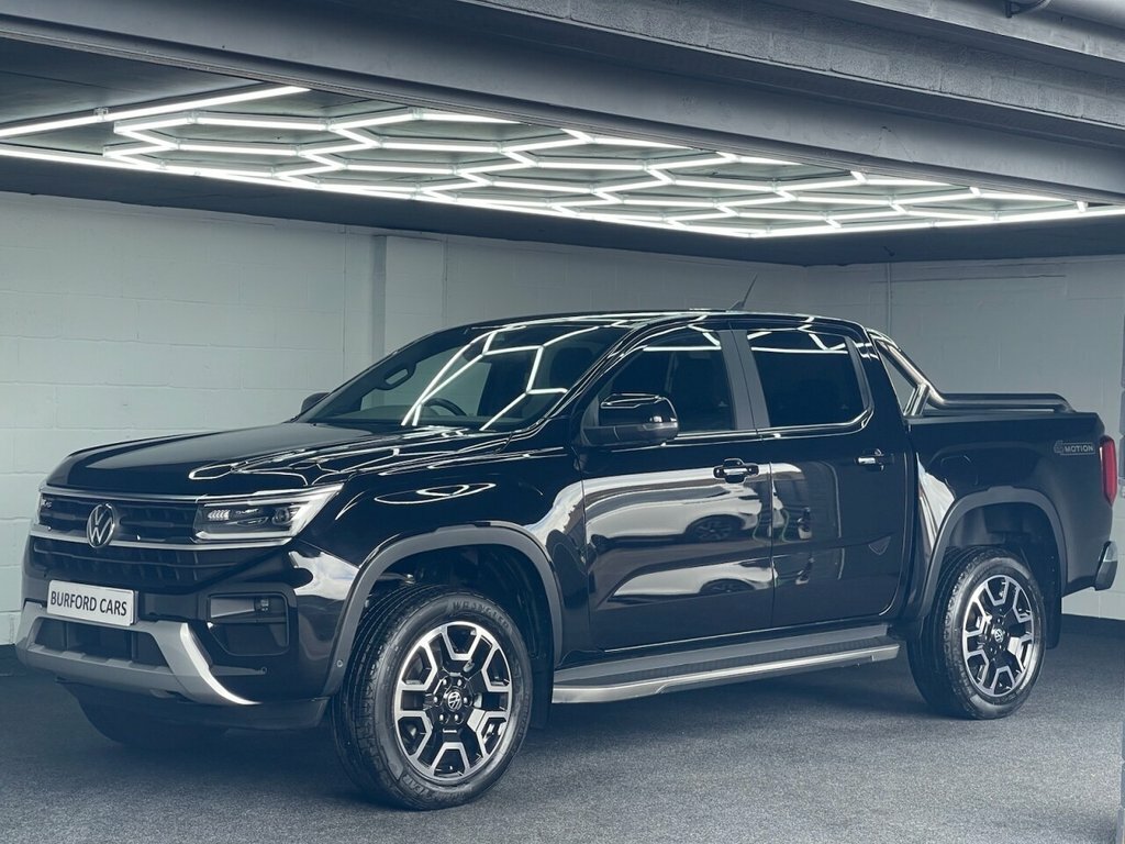 Volkswagen Amarok 3L Style Black #2