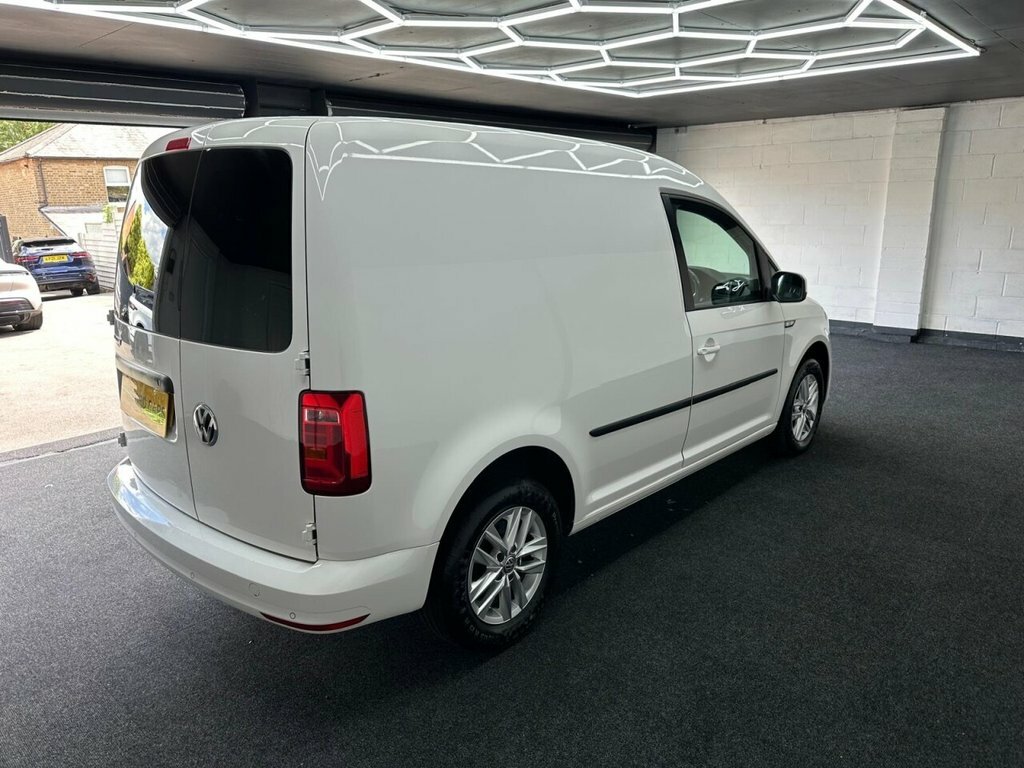 Volkswagen Caddy 2.0 Tdi Bluemotion Tech Startline Van White #7