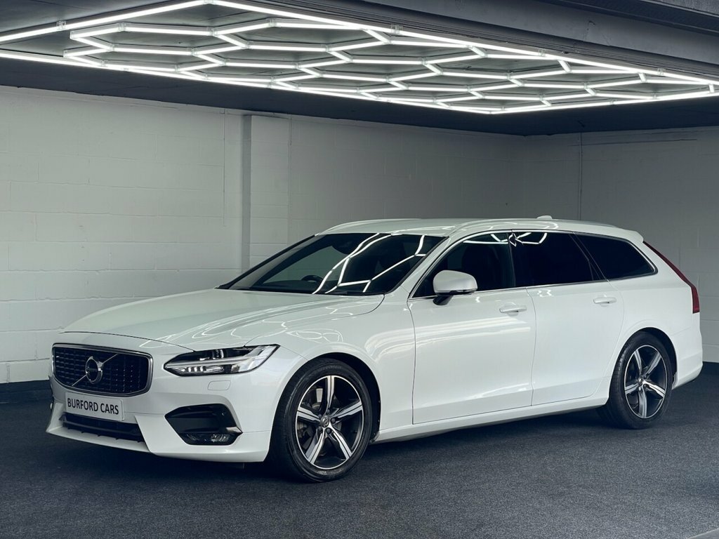 Volvo V90 2L R-design Pro YM17HKN White #2