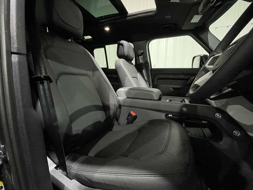 Land Rover Defender 3L Hse Grey #4
