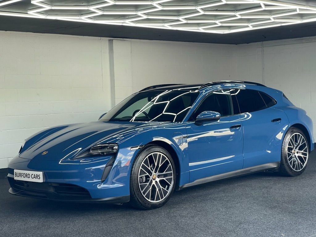 Porsche Taycan Estate RX22YGE Blue #2