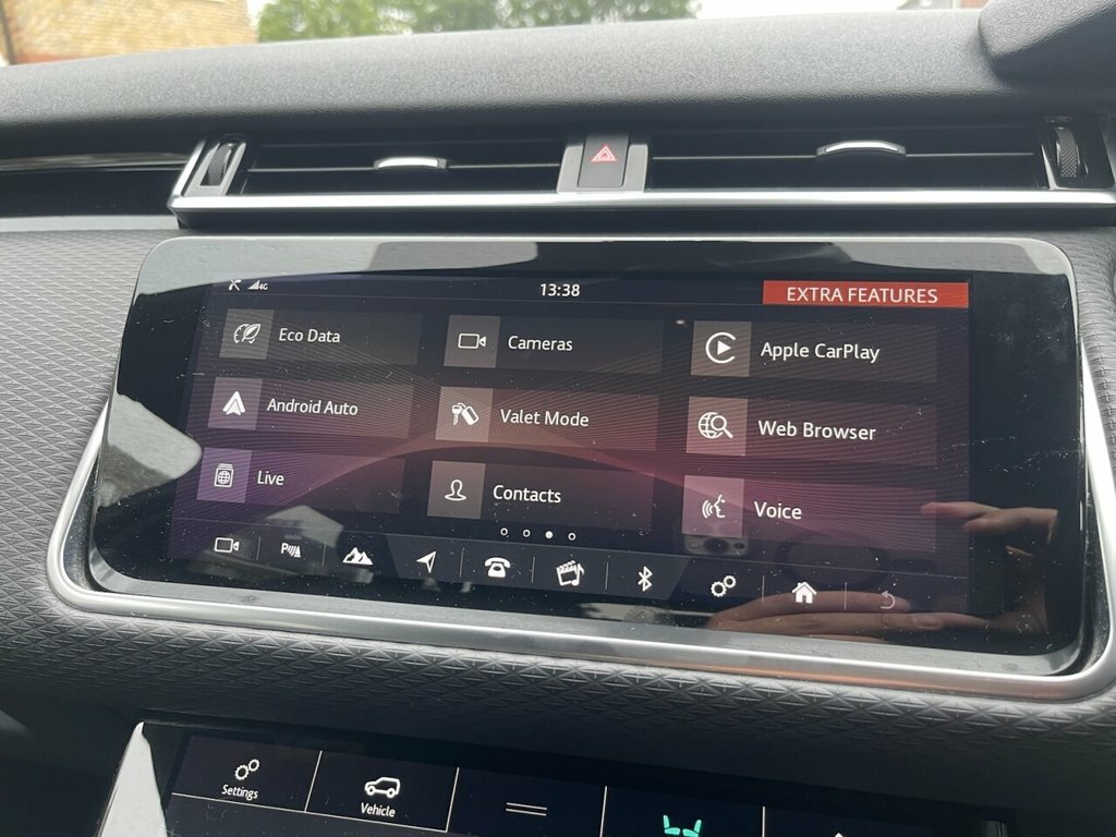Land Rover Range Rover Velar Suv Black #4