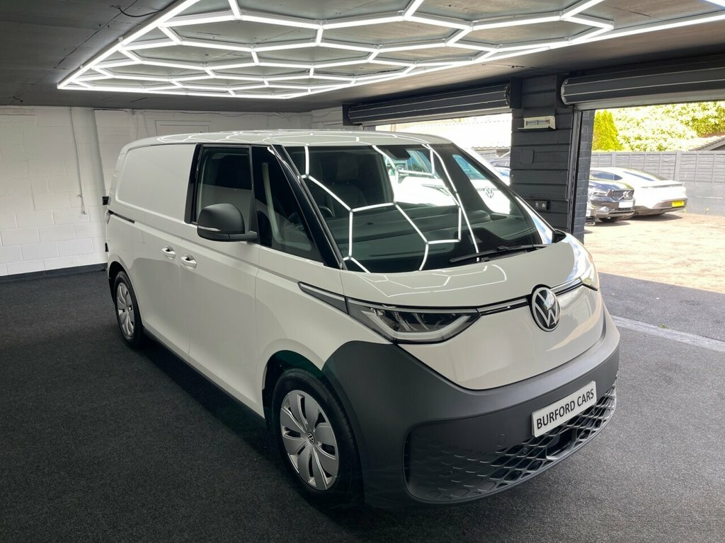 Volkswagen Launch Edition Pro Black #29