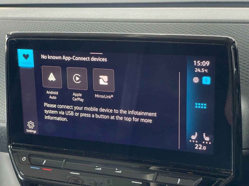 Volkswagen Launch Edition Pro Black #10