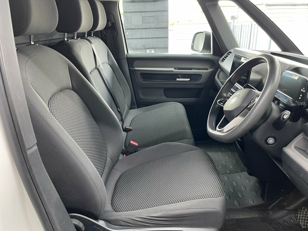 Volkswagen Launch Edition Pro Black #4