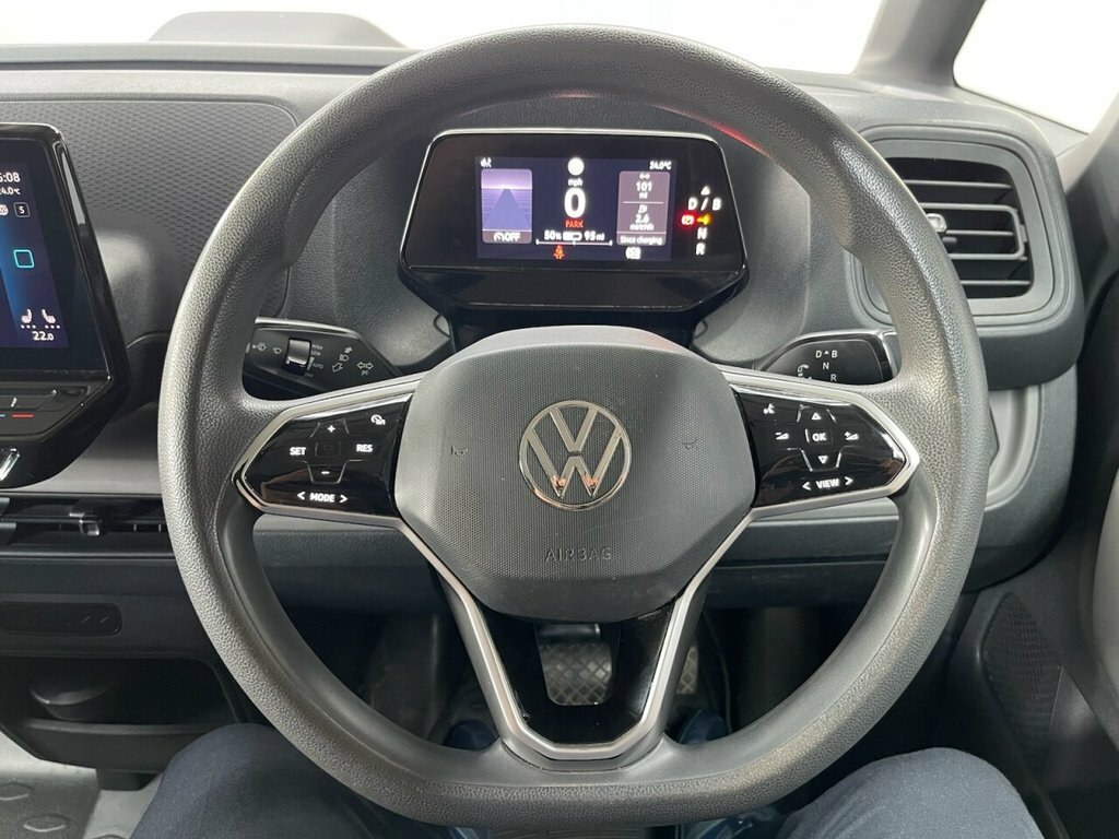 Volkswagen Launch Edition Pro Black #33