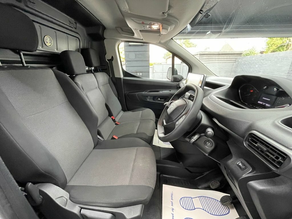 Peugeot Partner Mpv Grey #32