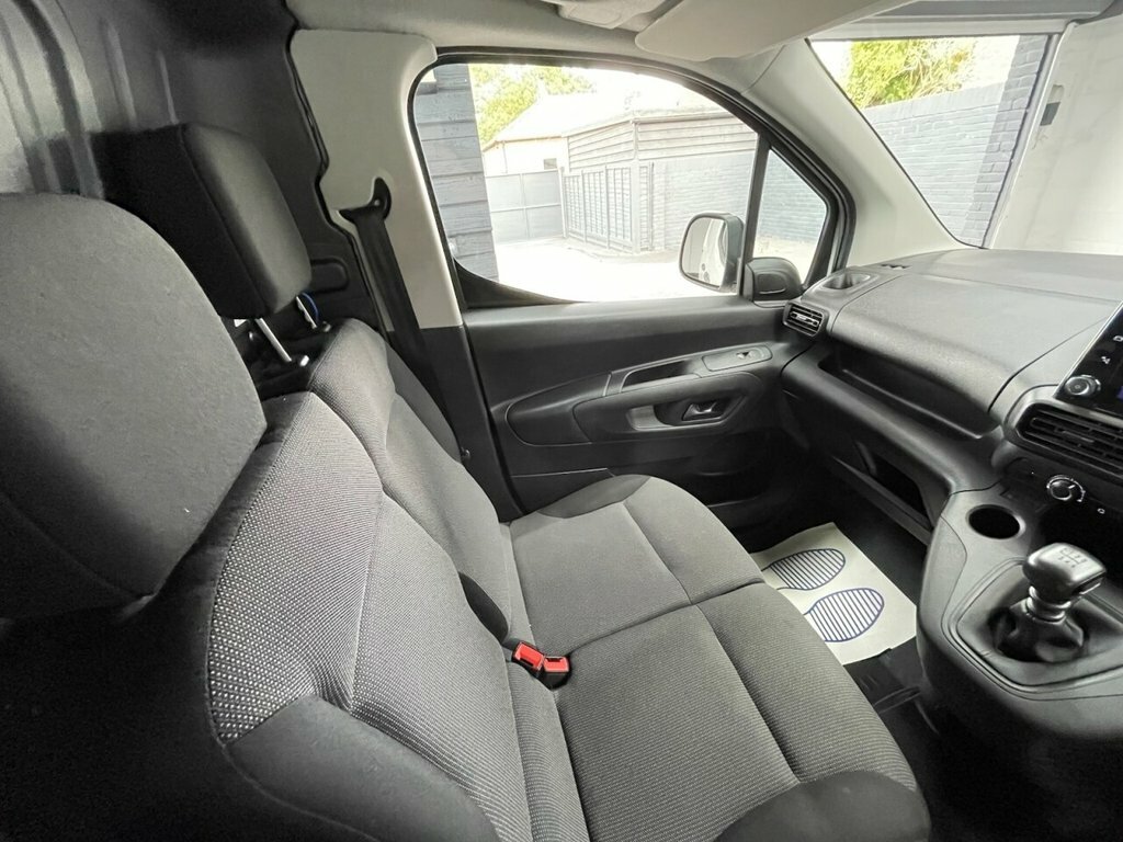 Peugeot Partner Mpv Grey #38