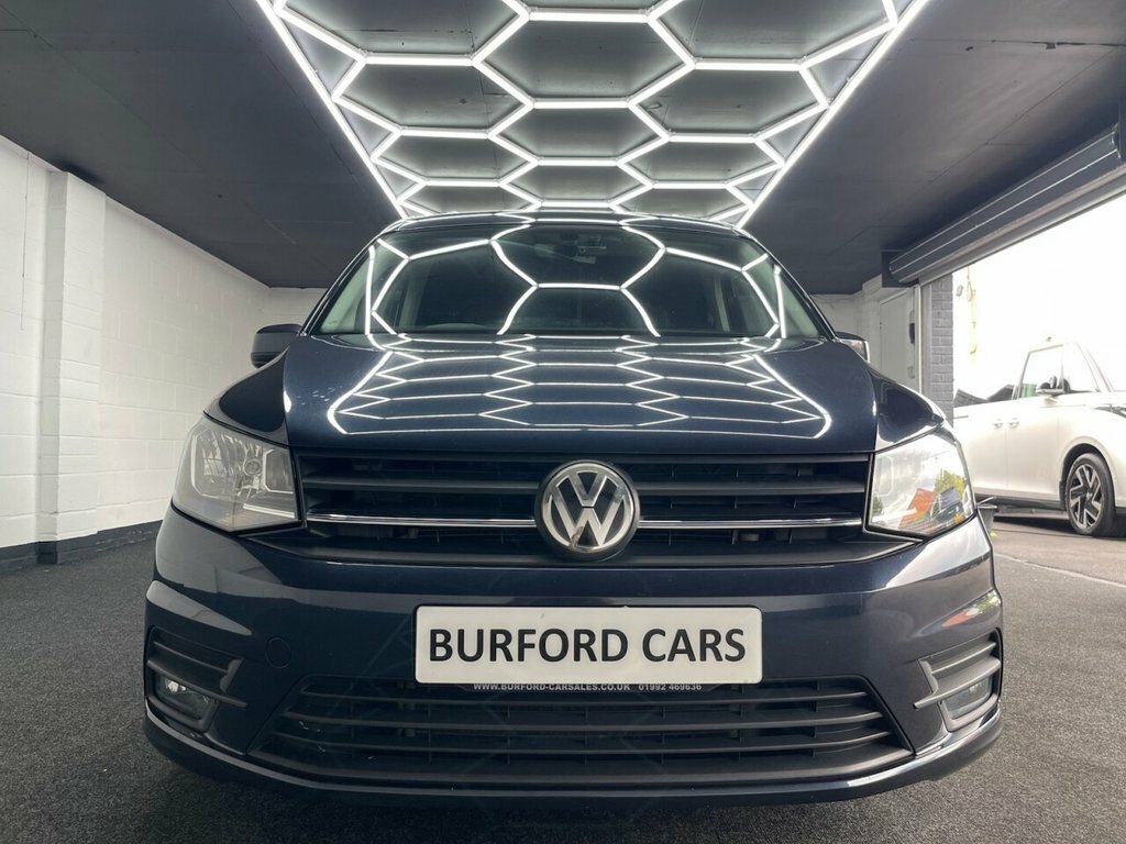 Volkswagen Caddy 2L Trendline White #25