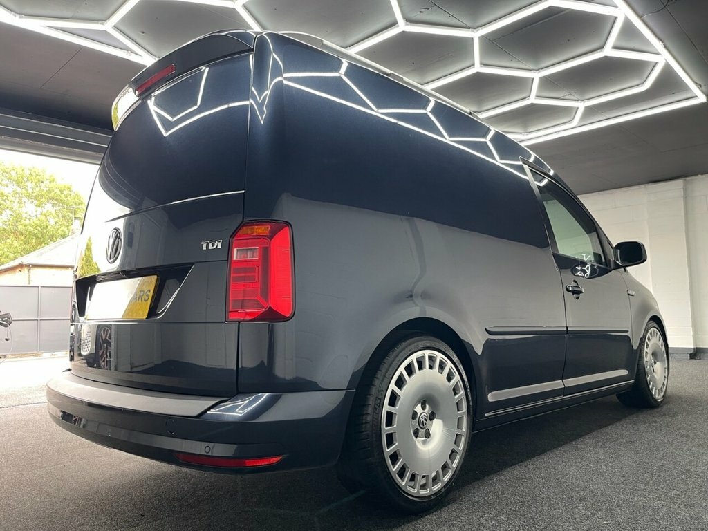 Volkswagen Caddy 2L Trendline White #21