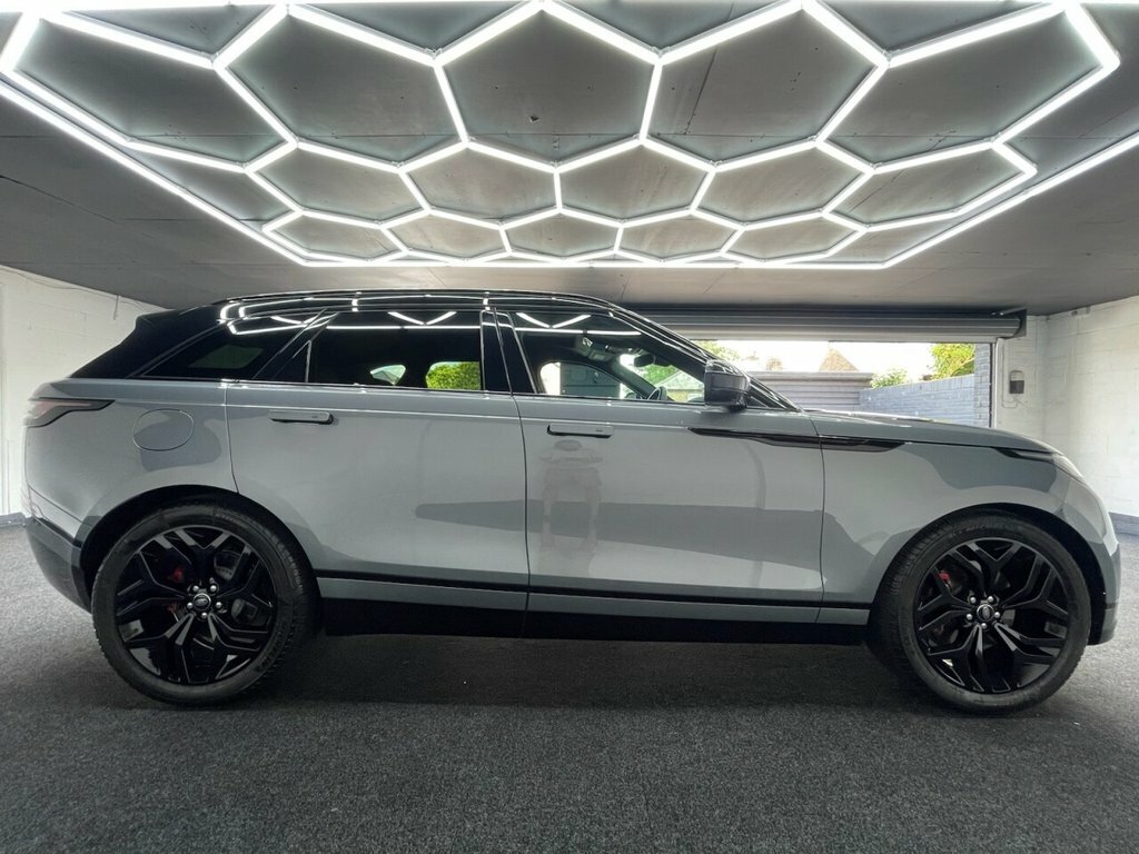 Land Rover Range Rover Velar 2L Dynamic Se Grey #3