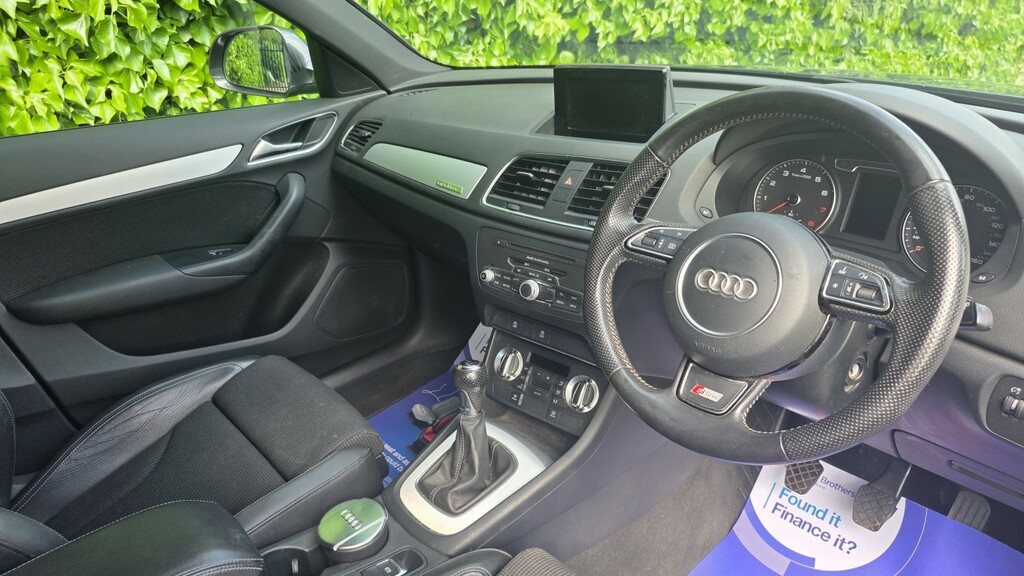 Audi Q3 2.0 Tfsi S-line Quattro 170Bhp Grey #4
