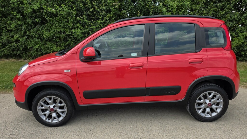 Fiat Panda 0.9 Twinair 4X4 Euro 6 S S 85 Bhp Red #2