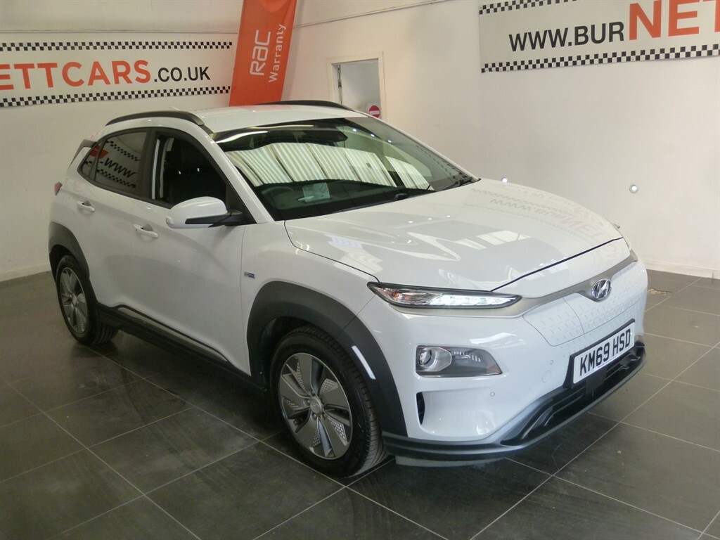Hyundai Kona Premium Se White #3