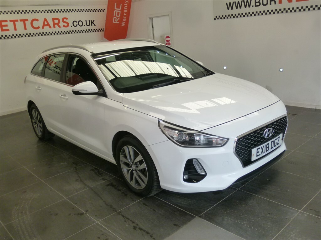 Hyundai I30 Crdi Se EX18DGZ White #3