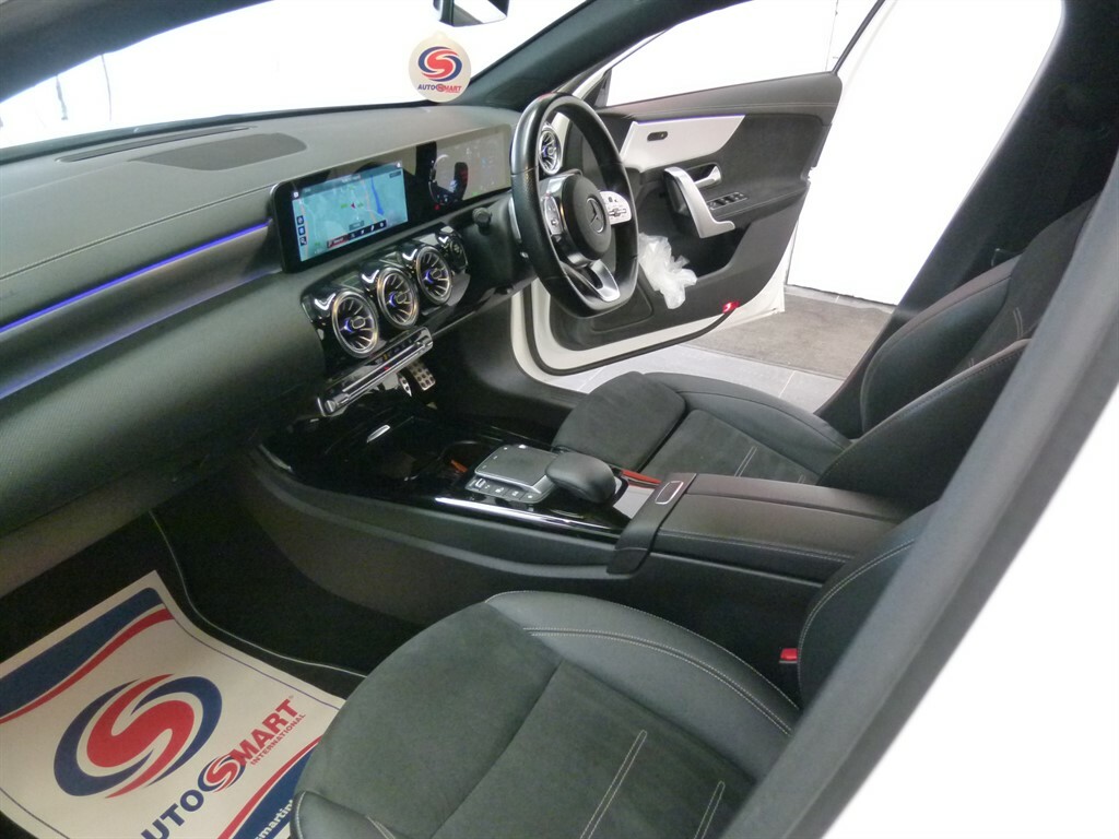 Mercedes-Benz 250 Cla Amg Line Premium E  #15