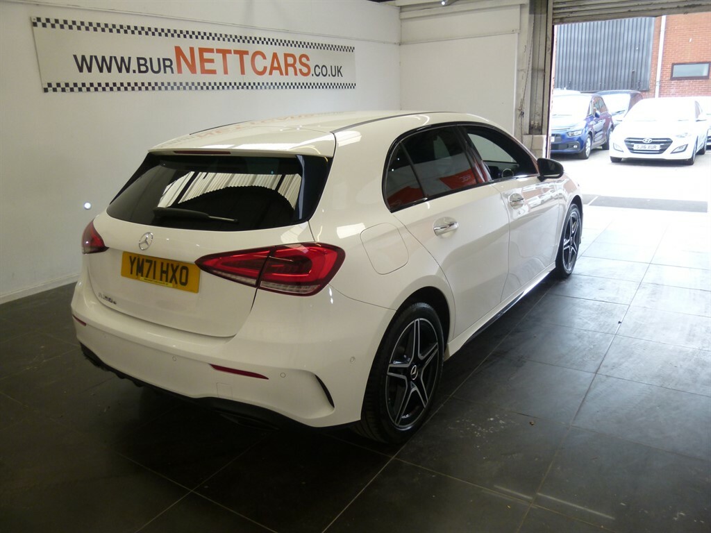 Mercedes-Benz 250 Cla Amg Line Premium E  #8