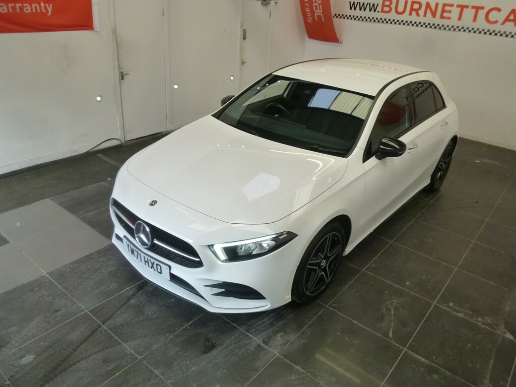 Mercedes-Benz 250 Cla Amg Line Premium E  #22