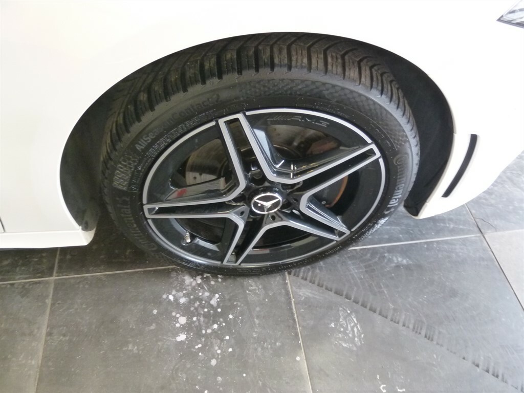 Mercedes-Benz 250 Cla Amg Line Premium E  #13