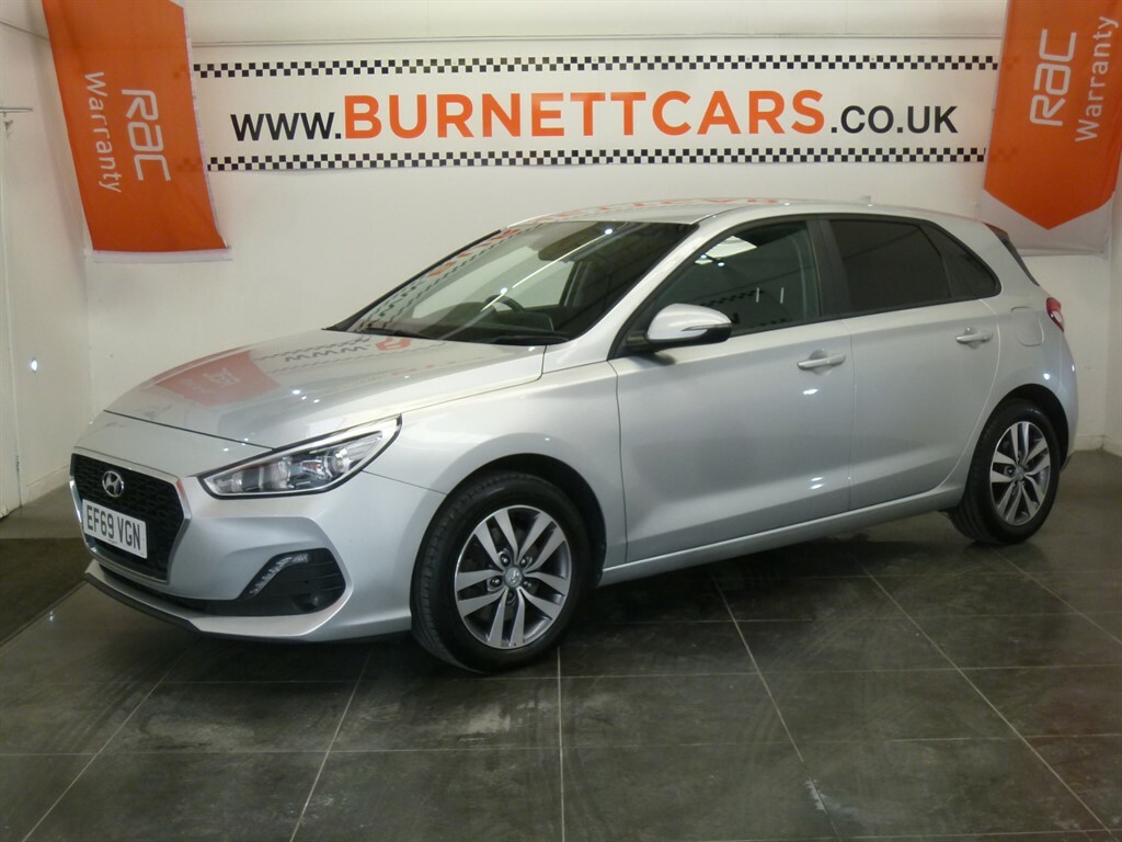 Hyundai I30 T-gdi Se Nav Silver #2