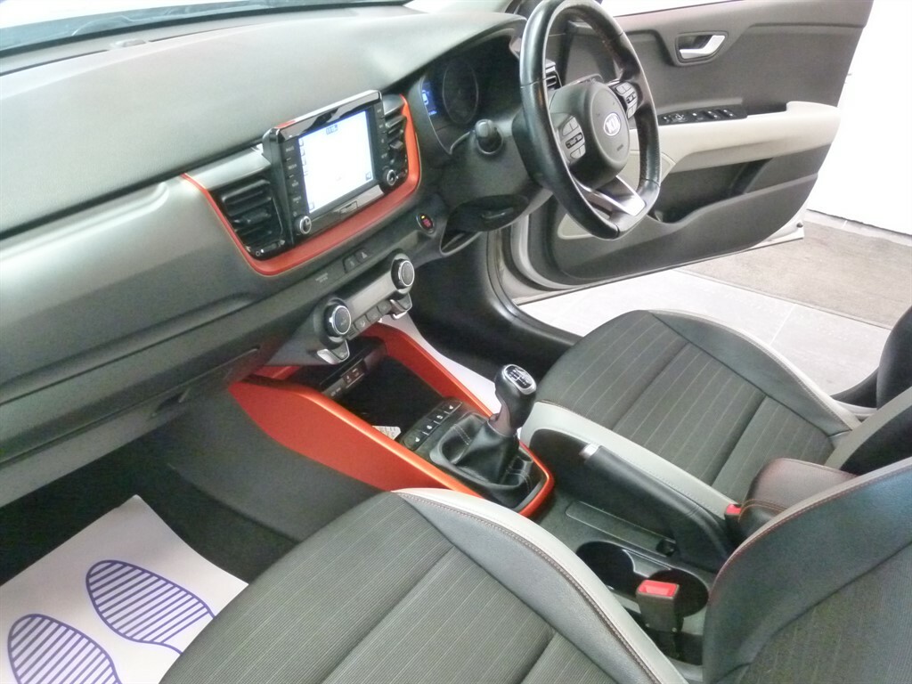 Kia Stonic 1.6 Crdi First Edition Red #15