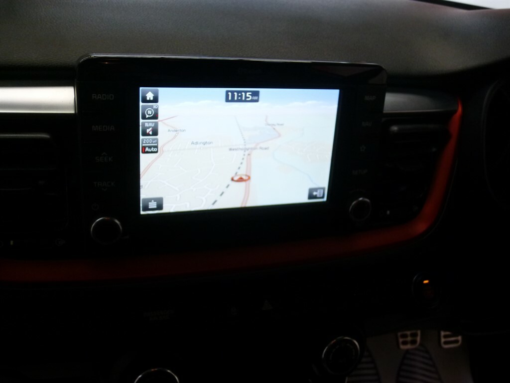 Kia Stonic 1.6 Crdi First Edition Red #17