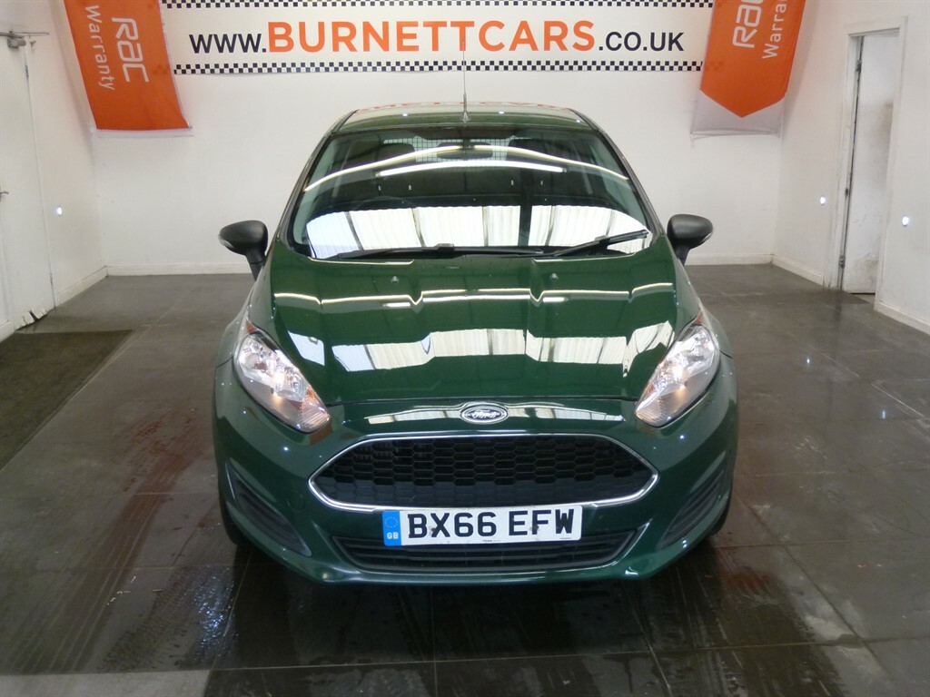 Ford Fiesta Base Tdci Green #4
