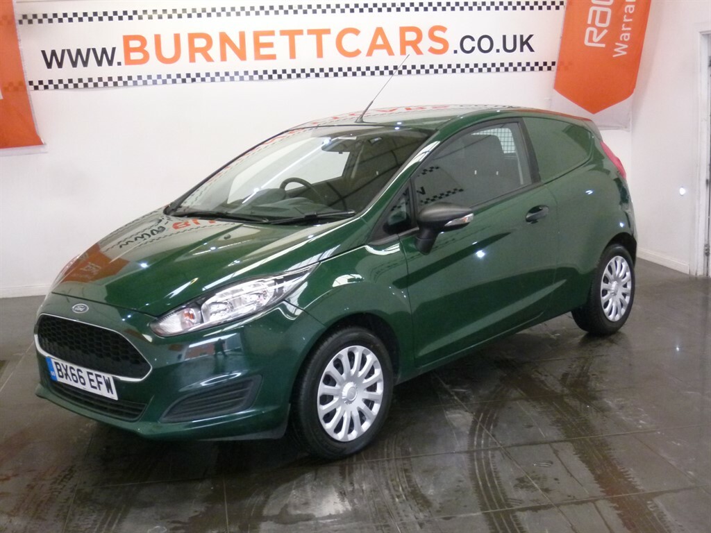 Ford Fiesta Base Tdci Green