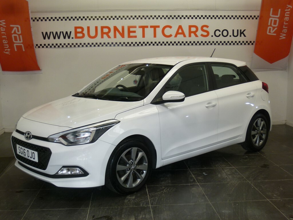 Hyundai I20 Mpi Se White #2