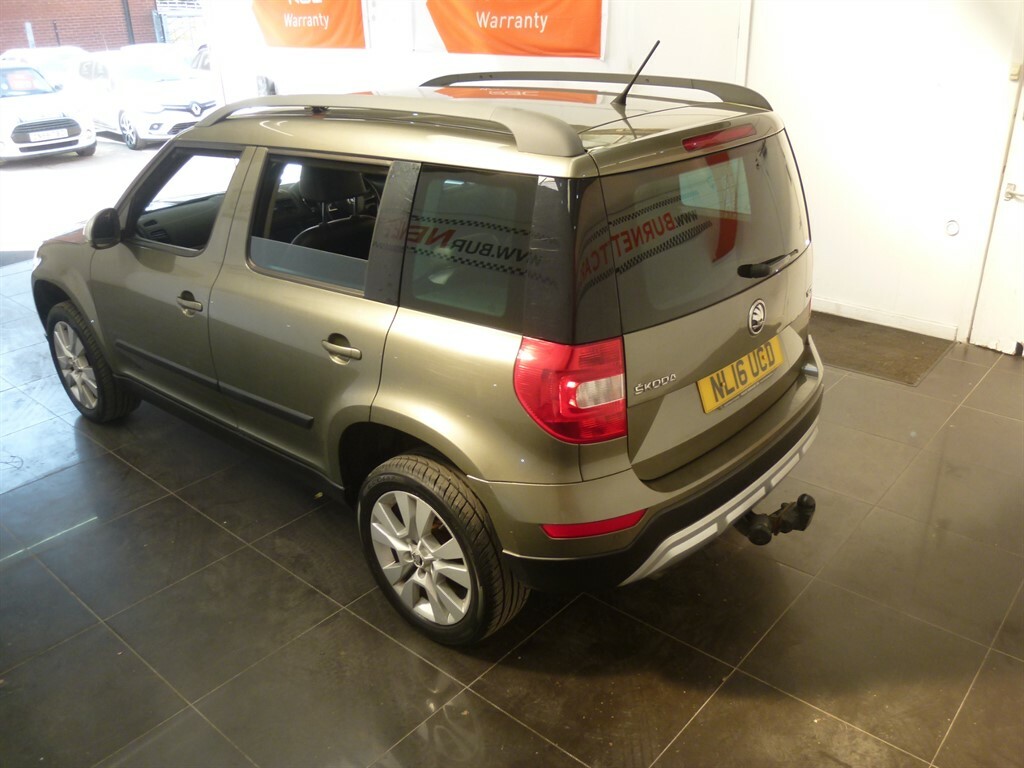 Skoda Yeti 2.0Tdi Se L 4X4 Silver #23
