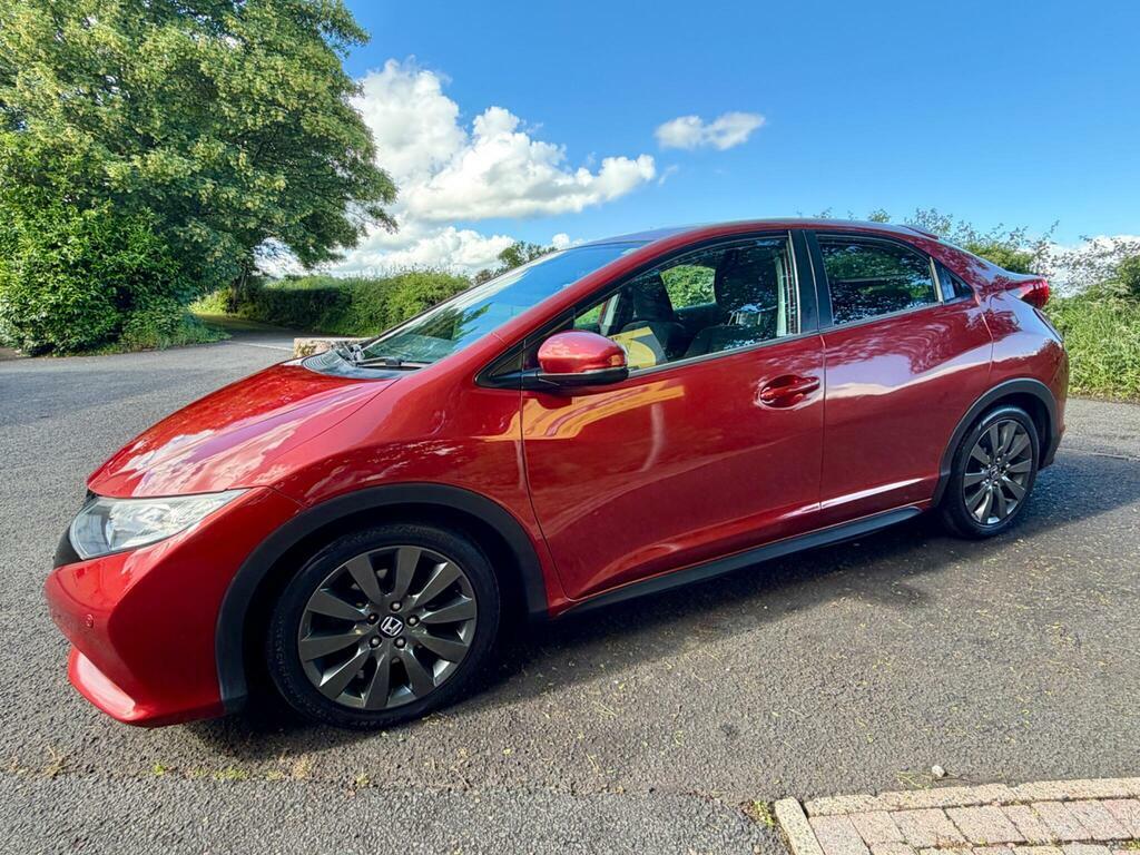Honda Civic 1.8 I-vtec Se Plus Euro 5 S S Red #6