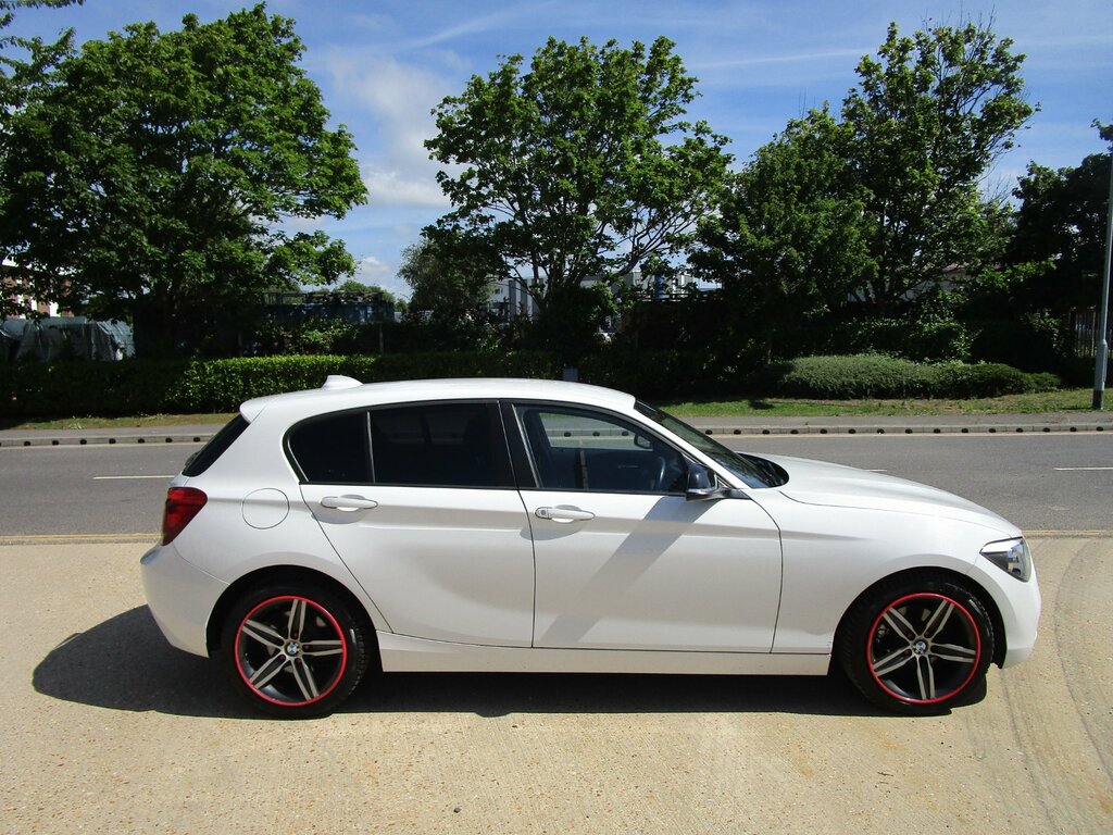 BMW 1 Series 2.0 120D Sport Hatchback Xdrive White #6
