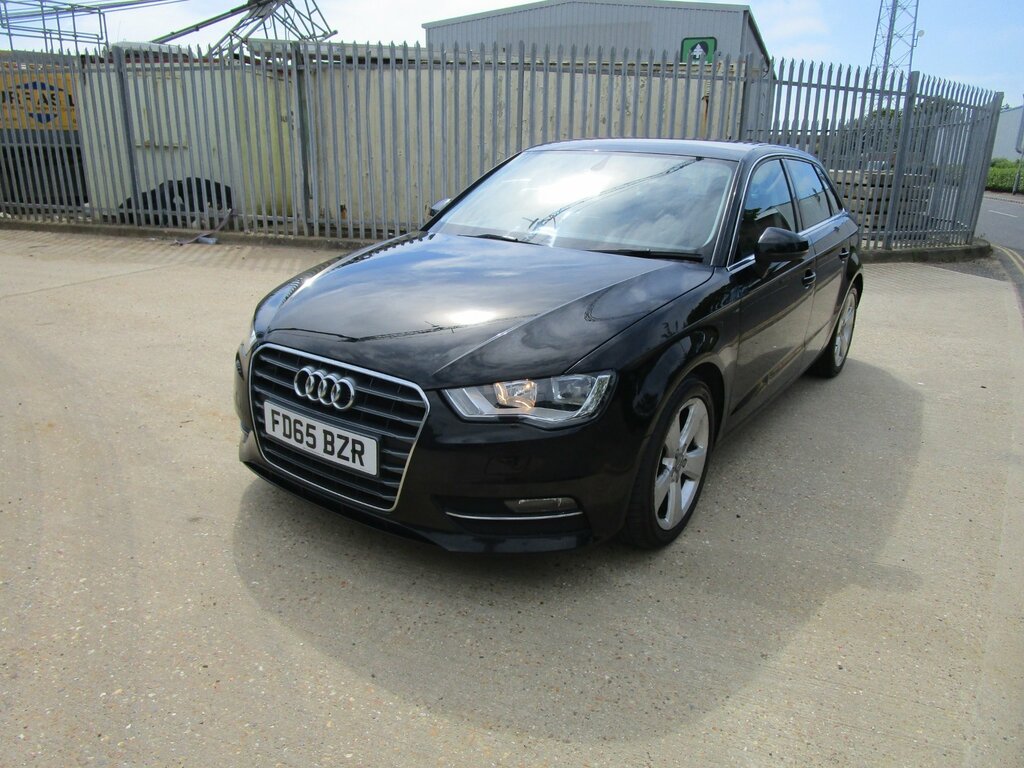 Audi A3 2.0 Tdi Sport Sportback Euro 6 FD65BZR Black #3
